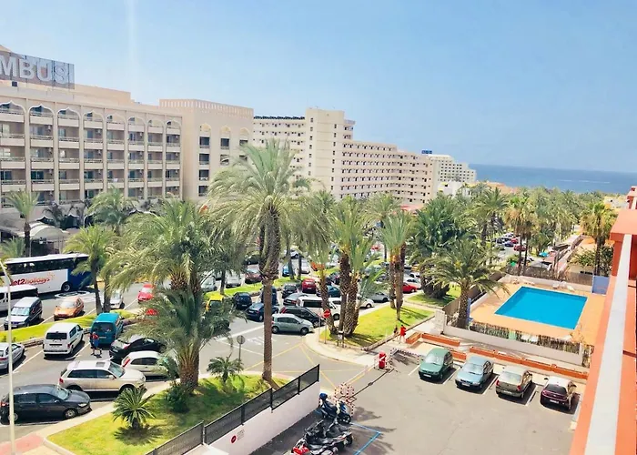 Casa Saura -playa De Americas *