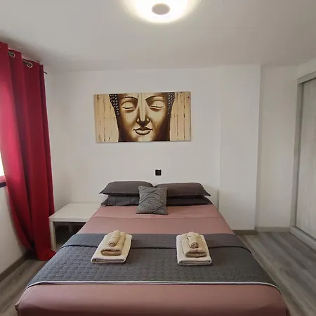 Casa Saura -playa De Americas