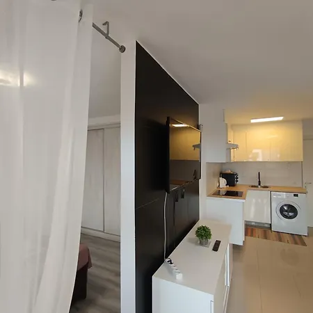 Casa Saura -playa De Americas Lejlighed