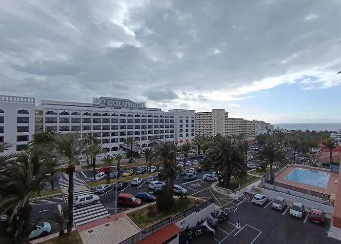 Casa Saura -playa De Americas *