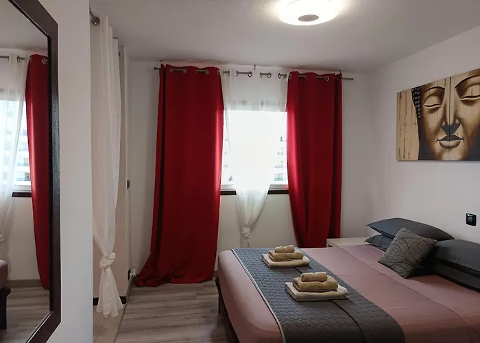 Casa Saura -playa De Americas Apartman *