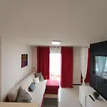 Casa Saura -playa De Americas Apartment